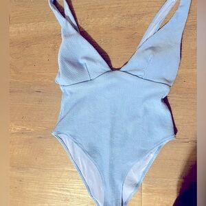 One piece H&M periwinkle blue size small adorable bathing suit. Super flattering